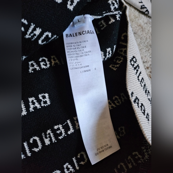 Balenciaga L XL White Chalk All Over Mini Logo Print Knit Sweater Wool Cotton IT - Picture 7 of 16